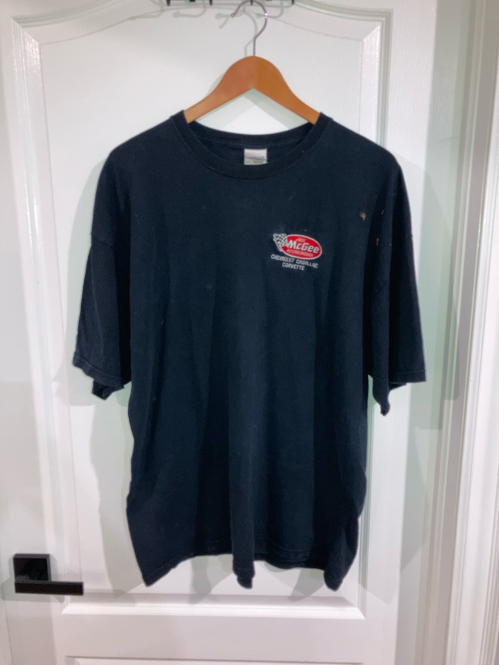 Black Chevrolet Cadillac Corvette Embroidered T-Shirt Gildan - size 2XL